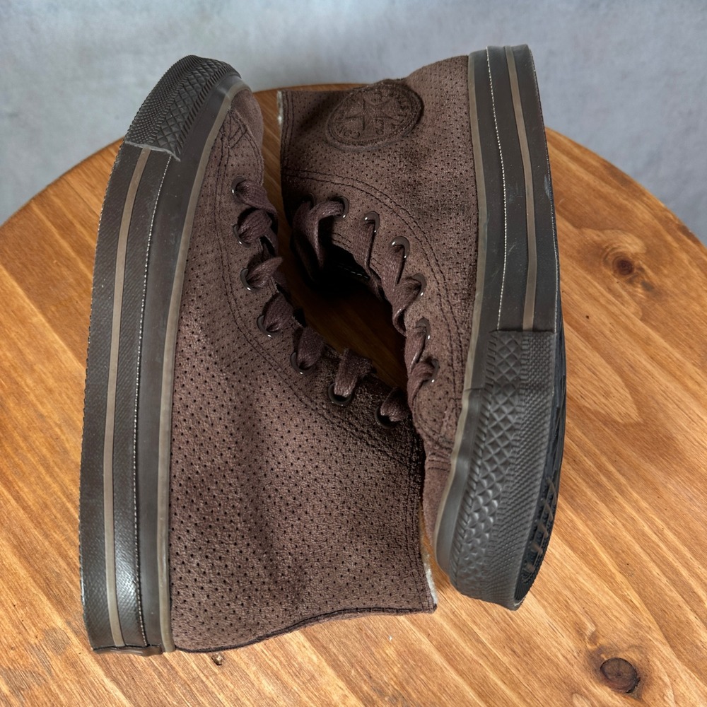 Converse Chuck Taylor High Top Women Size 7 Brown Good Suede Fur Lined - Picture 10 of 13